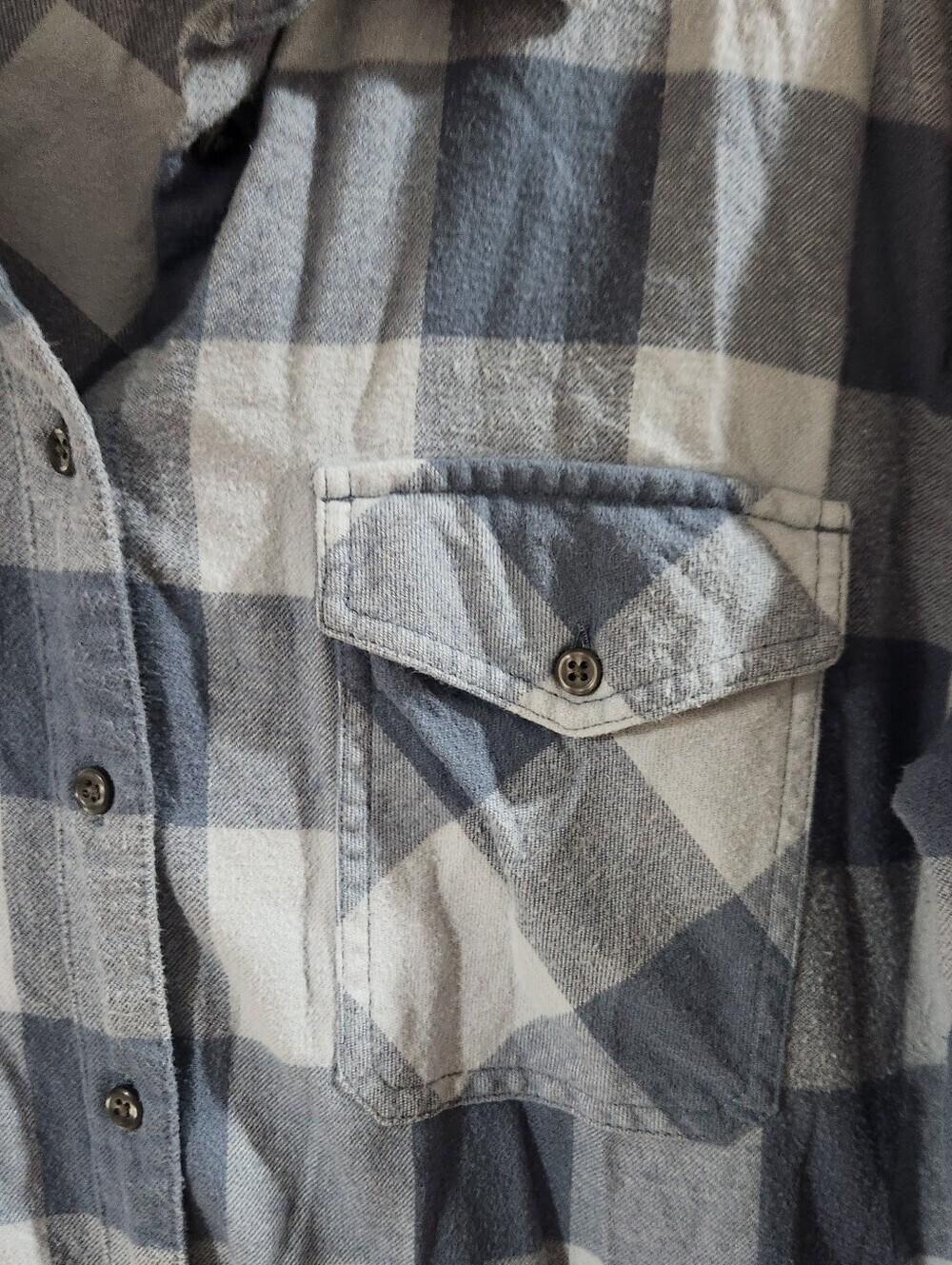 Pendleton blue and white checkered flannel shirt #flannel #checkered - Picture 2 of 4